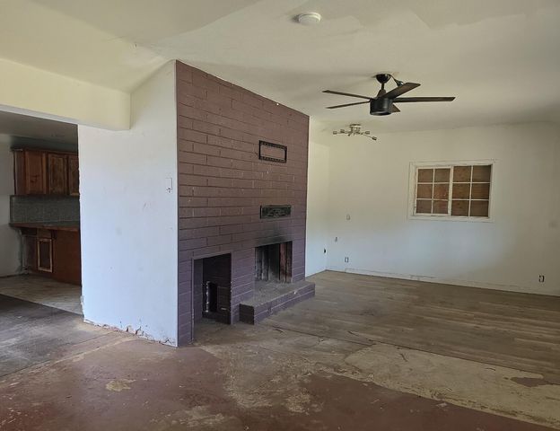 17908 Strawberry Lane, Anderson, CA 96007