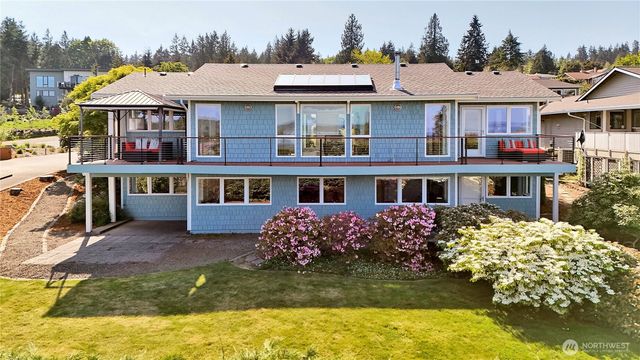 30 Adventurer Lane, Port Ludlow, WA 98365