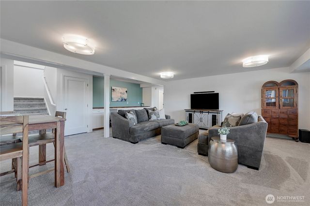 30 Adventurer Lane, Port Ludlow, WA 98365