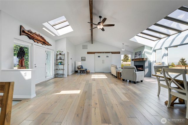 30 Adventurer Lane, Port Ludlow, WA 98365