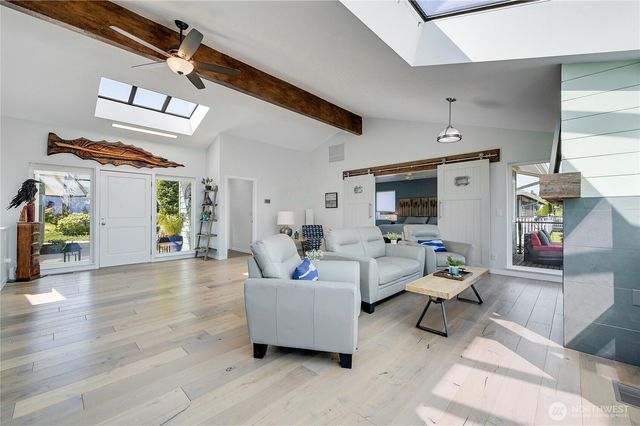 30 Adventurer Lane, Port Ludlow, WA 98365