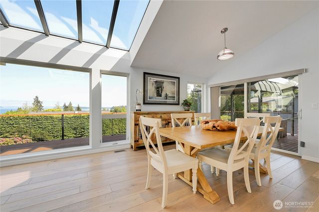 30 Adventurer Lane, Port Ludlow, WA 98365