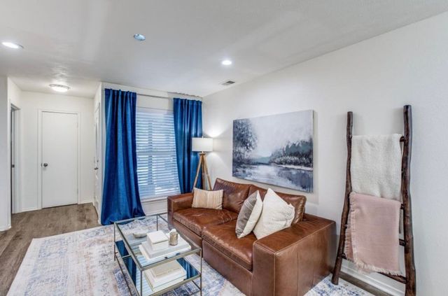 5463 Anita Street, Dallas, TX 75206