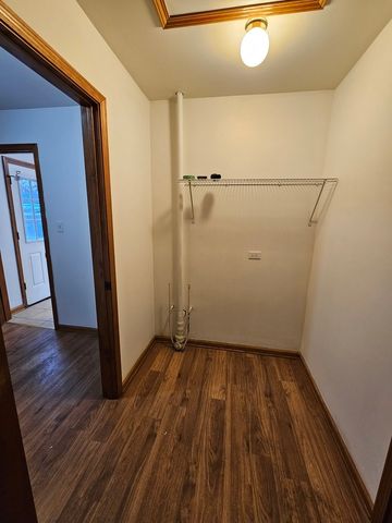 2226 Marmion Avenue, Joliet, IL 60436