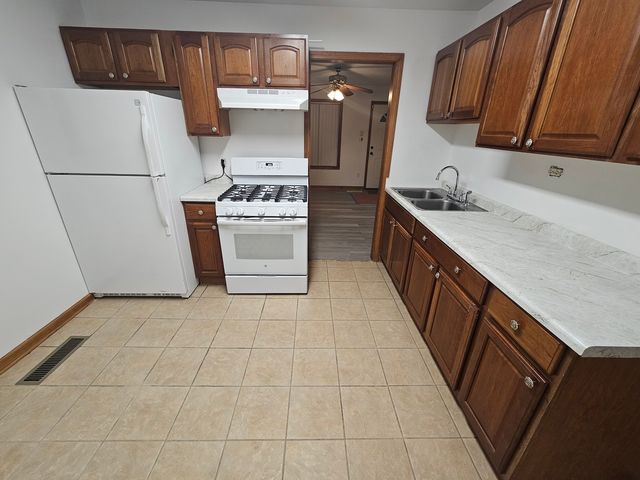 2226 Marmion Avenue, Joliet, IL 60436