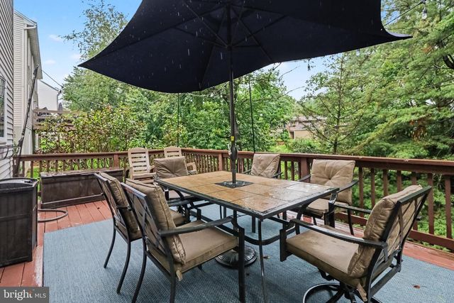 211 EDENDERRY WAY, Enola, PA 17025