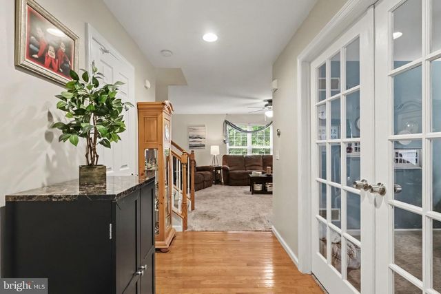 211 EDENDERRY WAY, Enola, PA 17025