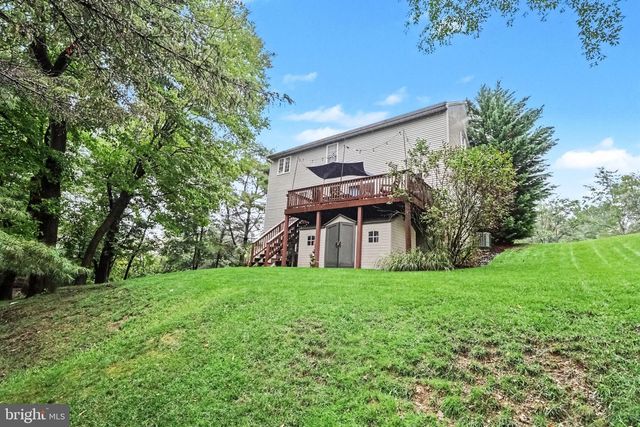 211 EDENDERRY WAY, Enola, PA 17025