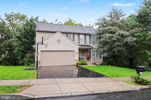 211 EDENDERRY WAY, Enola, PA 17025