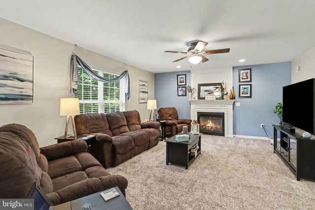 211 EDENDERRY WAY, Enola, PA 17025