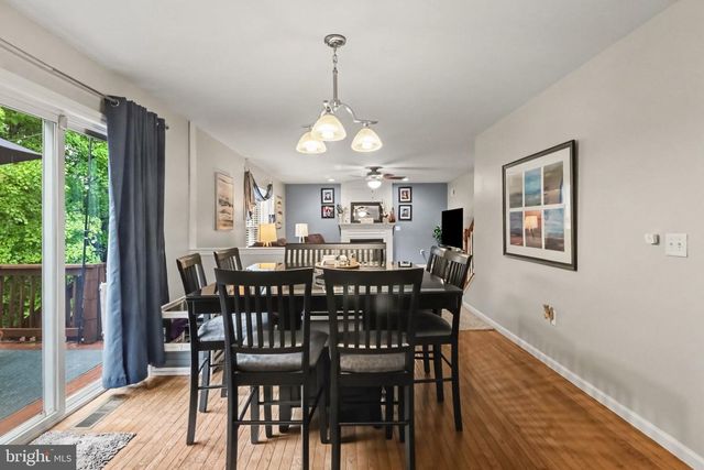 211 EDENDERRY WAY, Enola, PA 17025