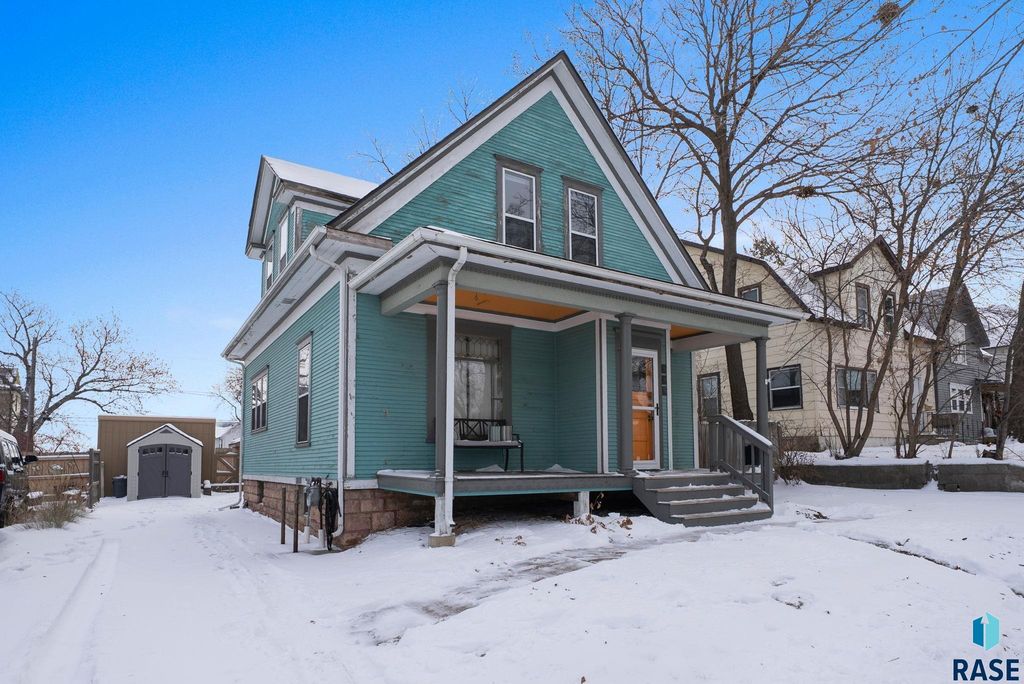 610 S 1st Ave Avenue, Sioux Falls, SD 57104