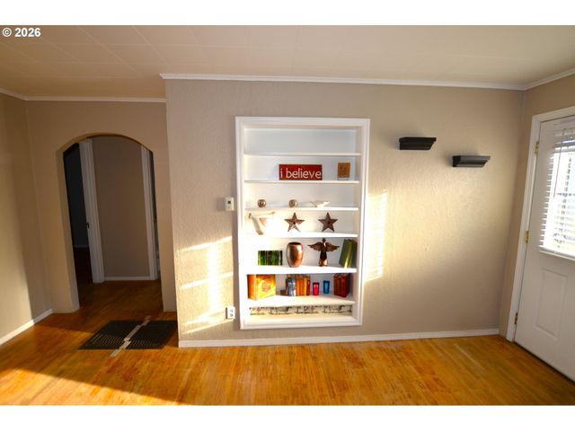 518 Nw 9TH St, Pendleton, OR 97801