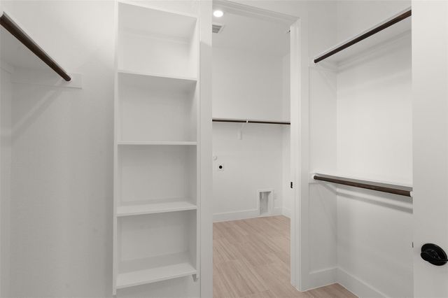 2105 Tobiano TRCE, Georgetown, TX 78633