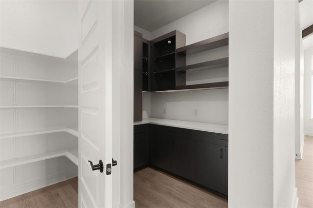 2105 Tobiano TRCE, Georgetown, TX 78633