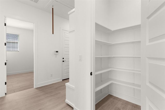 2105 Tobiano TRCE, Georgetown, TX 78633