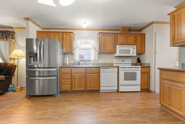 1211 N Mill Street, London, KY 40741