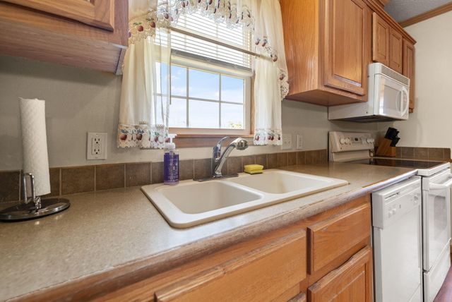 1211 N Mill Street, London, KY 40741