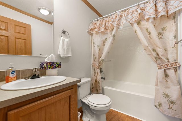 1211 N Mill Street, London, KY 40741