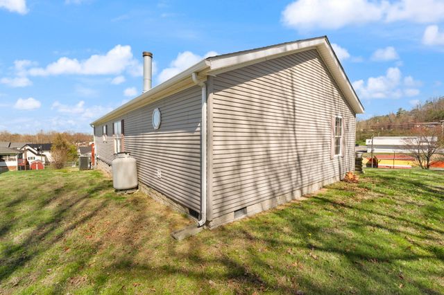 1211 N Mill Street, London, KY 40741