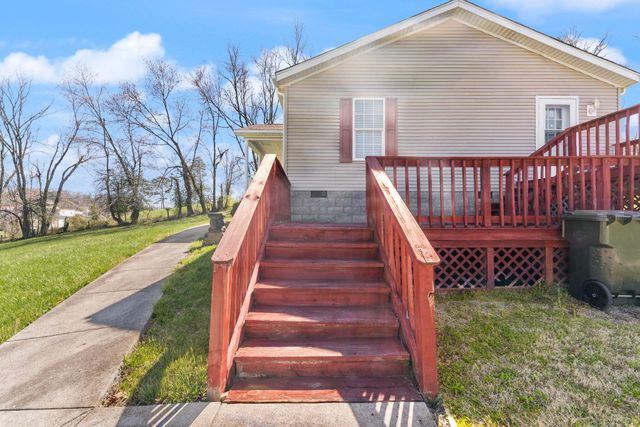 1211 N Mill Street, London, KY 40741