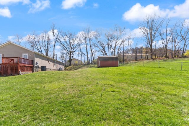 1211 N Mill Street, London, KY 40741
