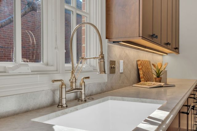 53 Whitworth Blvd, Nashville, TN 37205