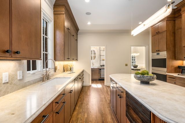 53 Whitworth Blvd, Nashville, TN 37205