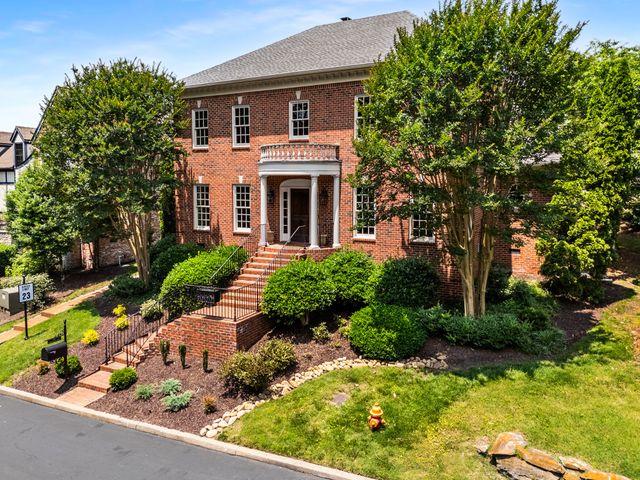 53 Whitworth Blvd, Nashville, TN 37205