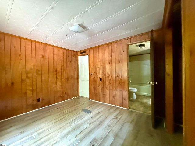 65 Randall Drive, Taylors, SC 29687