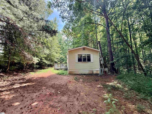 65 Randall Drive, Taylors, SC 29687