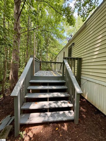 65 Randall Drive, Taylors, SC 29687