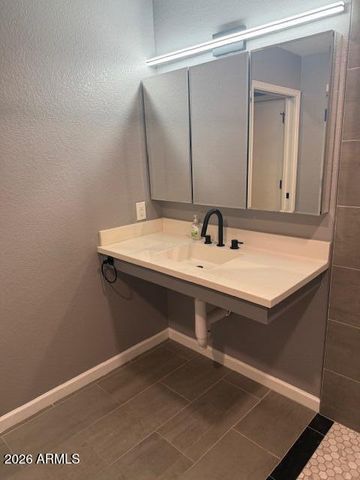 10636 E BAYWOOD Avenue, Mesa, AZ 85208