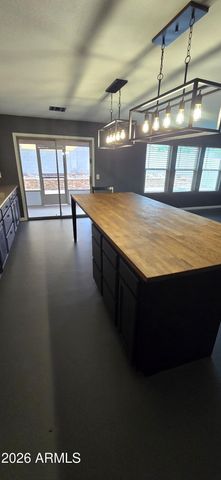 10636 E BAYWOOD Avenue, Mesa, AZ 85208