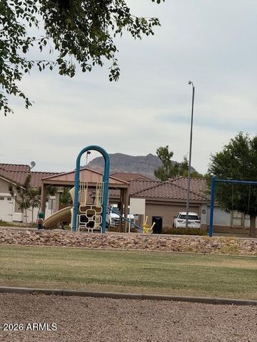 10636 E BAYWOOD Avenue, Mesa, AZ 85208