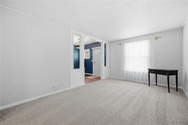 186 Crowley Avenue, Buffalo, NY 14207