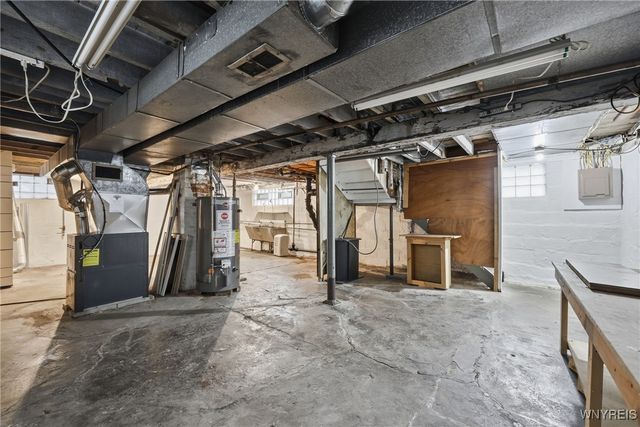 186 Crowley Avenue, Buffalo, NY 14207