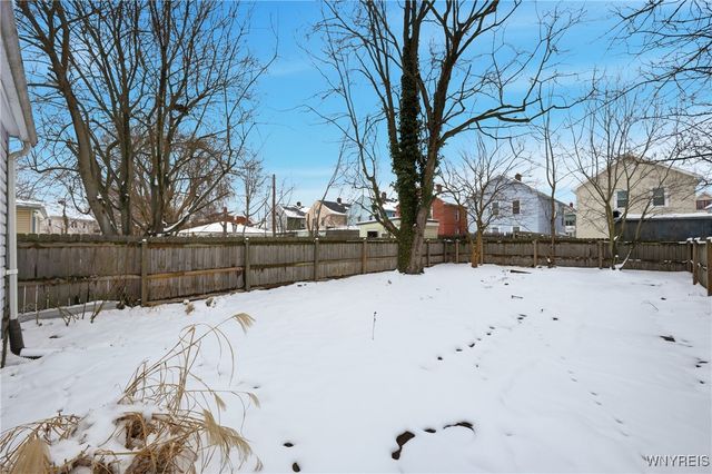 186 Crowley Avenue, Buffalo, NY 14207