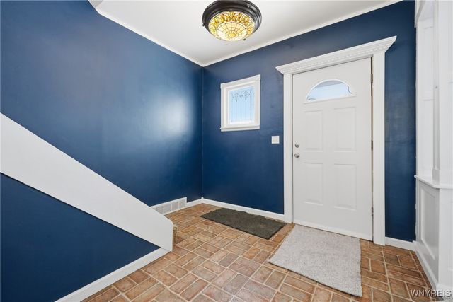 186 Crowley Avenue, Buffalo, NY 14207