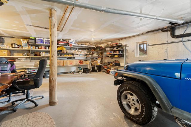 356 LOUISE LANE, Fairbanks, AK 99709