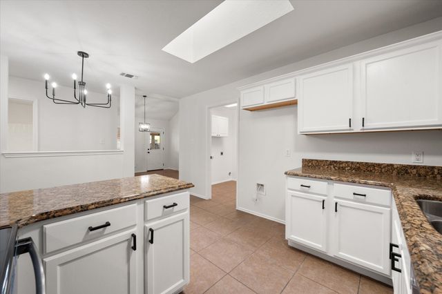 1627 Wintercrest Road, Grand Prairie, TX 75052