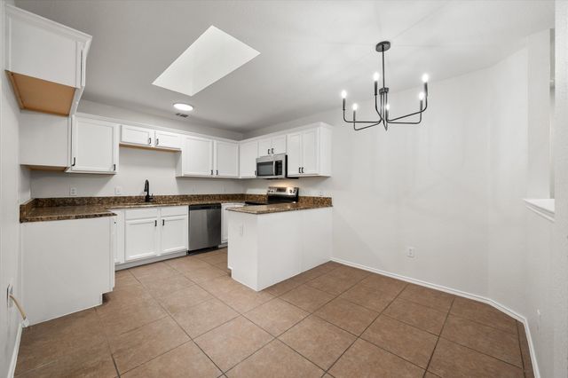 1627 Wintercrest Road, Grand Prairie, TX 75052