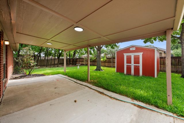 1627 Wintercrest Road, Grand Prairie, TX 75052