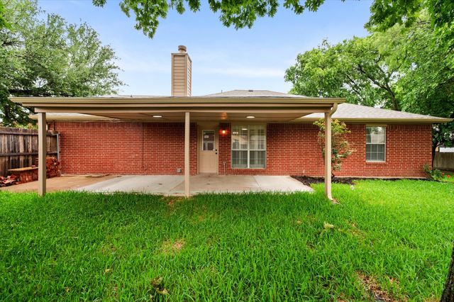 1627 Wintercrest Road, Grand Prairie, TX 75052