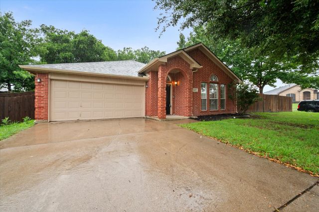 1627 Wintercrest Road, Grand Prairie, TX 75052