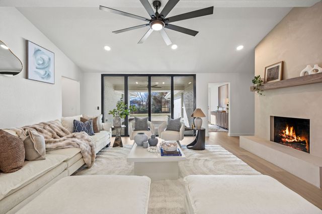 2 Sandra Drive, Heath, TX 75032