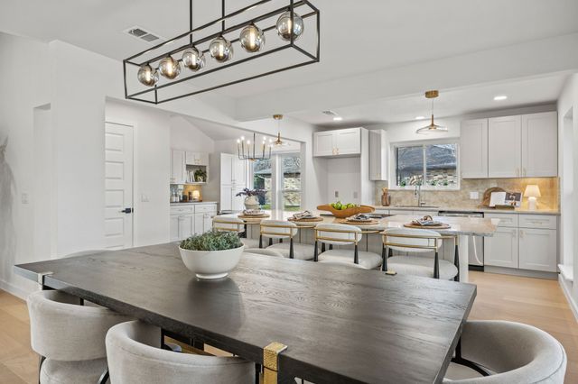 2 Sandra Drive, Heath, TX 75032