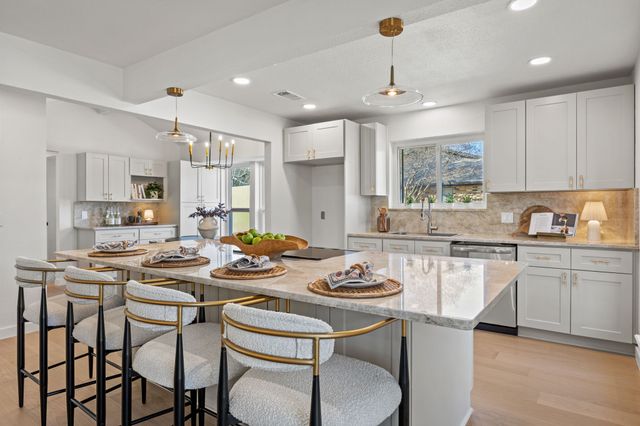 2 Sandra Drive, Heath, TX 75032