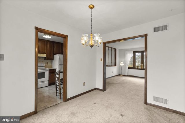 2916 TULIP WAY, Manchester, MD 21102