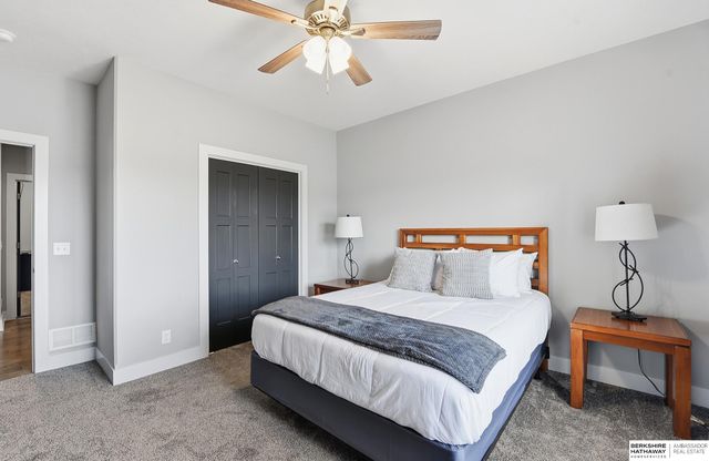 7810 N 167th Street, Bennington, NE 68007